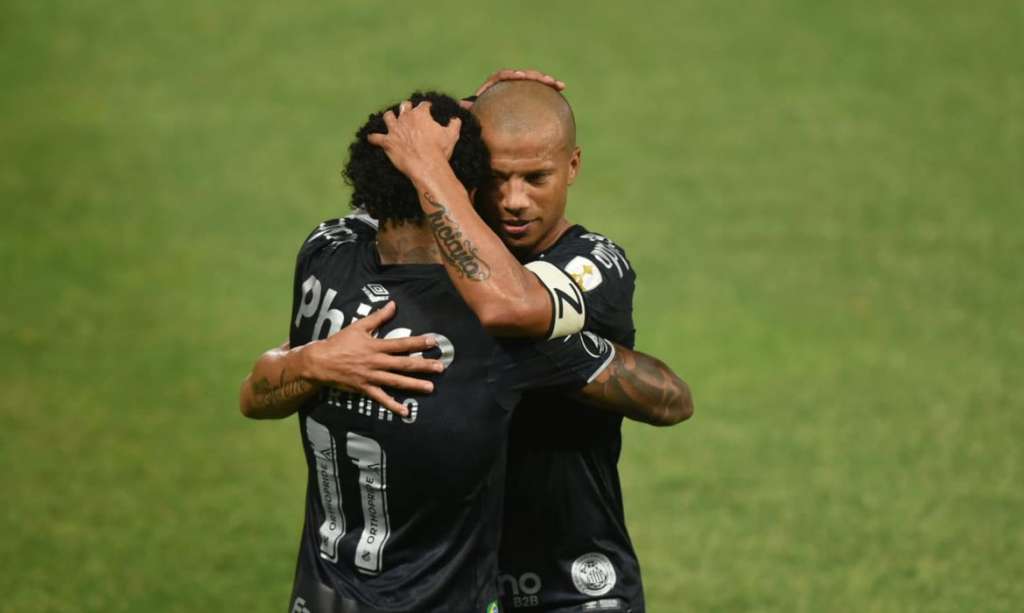 Invicto há nove jogos, Santos visita Goiás disposto a pôr fim a série de empates