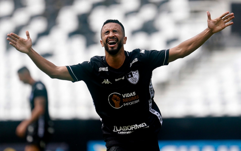 Volante do Botafogo lamenta empate, mas acredita na recuperação com Lazaroni