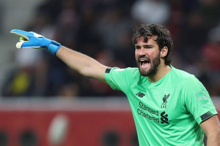 Goleiro Alisson é cortado da estreia do Brasil nas eliminatórias para a  Copa