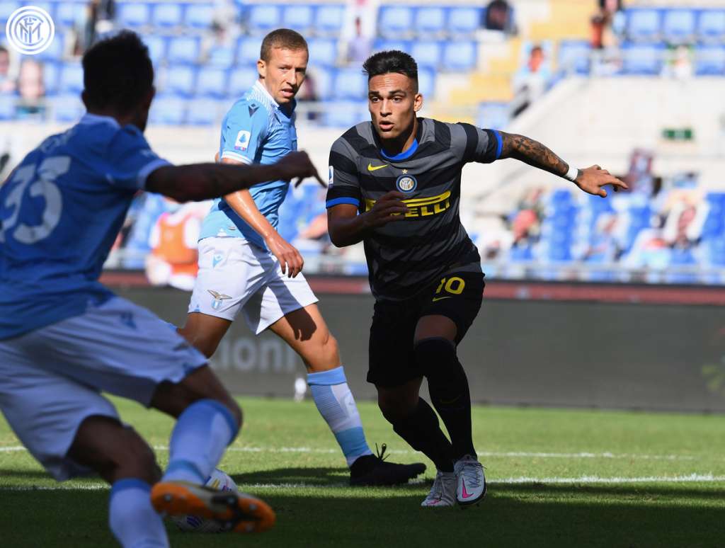 ITALIANO: Inter de Milão empata com a Lazio e perde a campanha perfeita