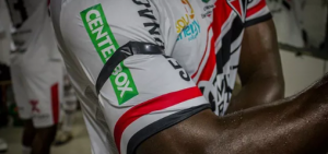 Série C: Ferroviário protesta contra a CBF: 'Estamos de luto oficial'