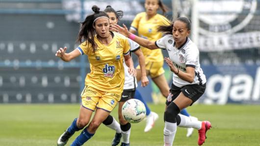 BRASILEIRO FEMININO: Corinthians vence outra; São Paulo goleia e sobe para terceiro
