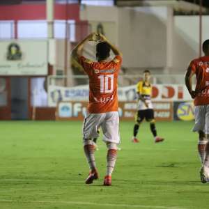 Boa Esporte 1 x 1 Tombense - E ambos encerram o turno na lama...