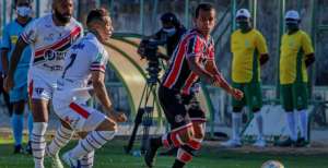 Ferroviário-CE 1 x 3 Santa Cruz-PE - Cobra-Coral vence e lidera Grupo A