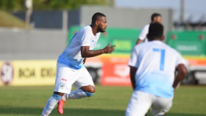 Londrina-PR 1 x 0 Volta Redonda-RJ - Tubarão supera Voltaço e sobe na tabela