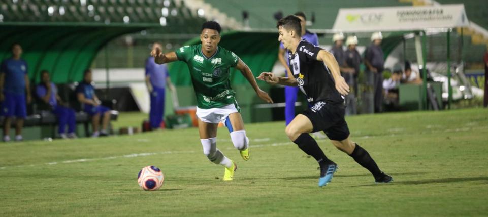 Outro dérbi para a história. (Foto: David de Oliveira / Guarani)