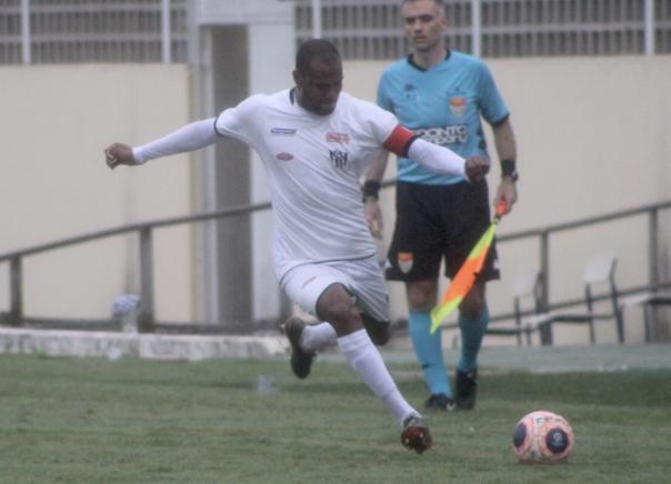 Paulista A3: Capitão do EC São Bernardo enaltece sistema defensivo da equipe