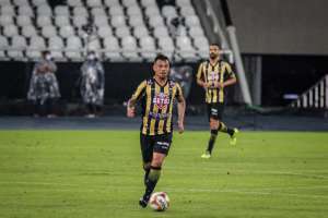 Atacante ex-Palmeiras e Vasco deixa candidato ao acesso na Série C: 'Na torcida'