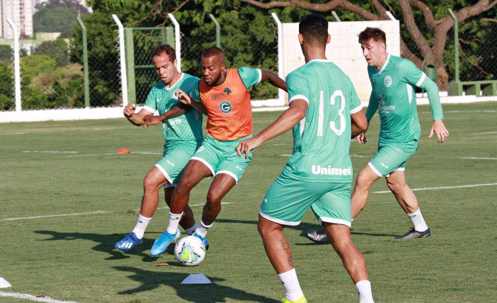O Goiás terá vários desfalques no time titular
