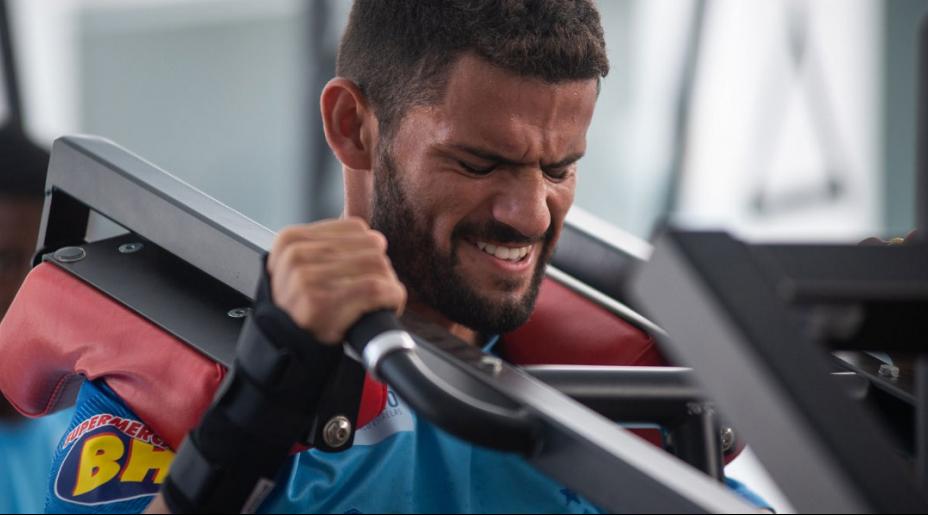 Volante deixa o Bahia no Brasileirão e acerta com clube da Série B