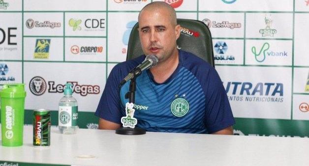 Técnico do Guarani não se vê pressionado, isenta jogadores e chama ‘responsa’ por derrota