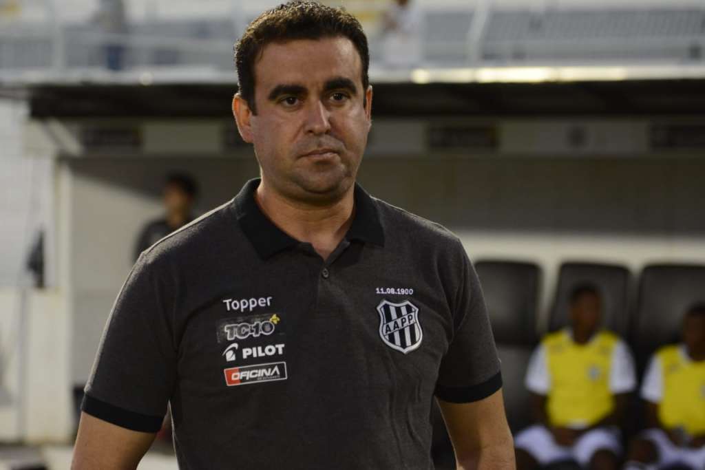 Interino da Ponte Preta garante que time não mudará estilo de jogo com novo treinador 3 0002050496779 img