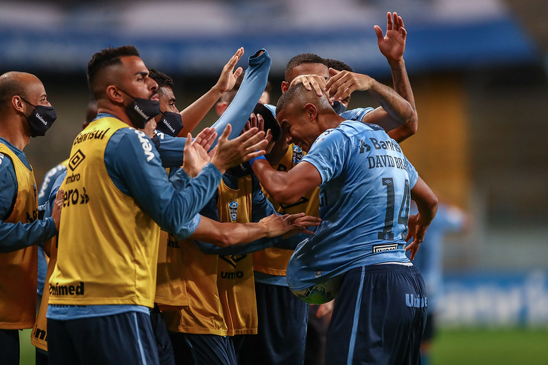 Grêmio vence o Coritiba. Foto: Lucas Uebel