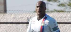 Zagueiro ex-Santos diz que está fora da decisão do Paulista A2 por cobrar salários