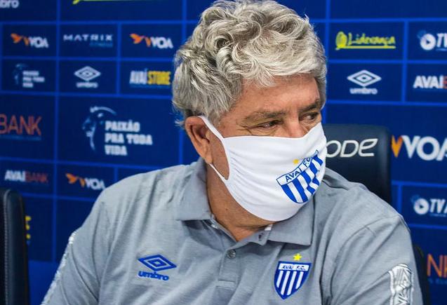 Geninho terá reforço no ataque. (Foto: André Palma Ribeiro / Avaí)