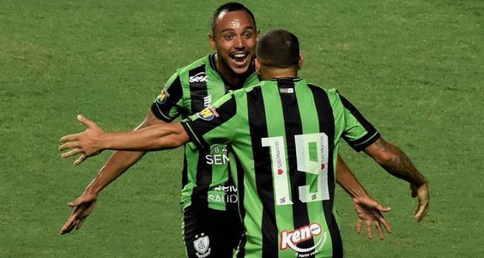 América-MG 2 x 0 Náutico – Coelho vence o Timbu e assume terceira posição no Grupo B