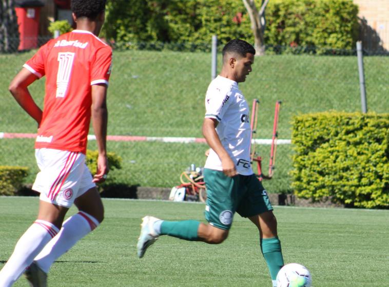 BRASILEIRO SUB-20: Palmeiras bate o Inter e assume liderança; São Paulo também vence