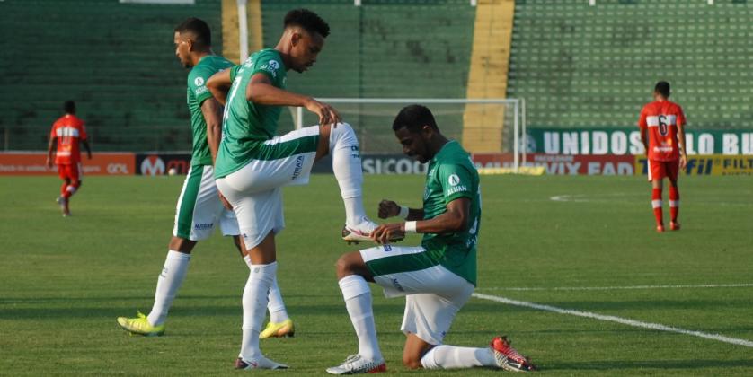 Com bom futebol, Guarani venceu o CRB. Foto: Daniel Oliveira - GFC