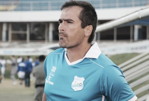 Série D: Ex-Corinthians e Ponte Preta deixa o Goiânia, que já tem novo técnico