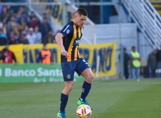 Vasco se reforça com meia argentino e sonha com ex-lateral do Manchester United