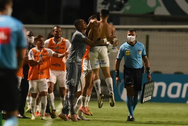 Santos x Grêmio – Peixe não quer perder o G4 de vista!