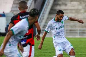 Guarany de Sobral-CE 0 x 2 Floresta-CE - Lobo vence e emplaca quatro jogos sem perder