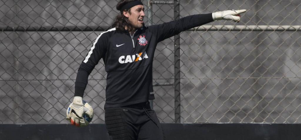 Ídolo do Corinthians faz lambança, chama árbitro de “babaca” e é expulso após o jogo