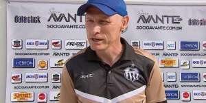 Série D: Central demite técnico e jogadores ameaçam não entrar em campo