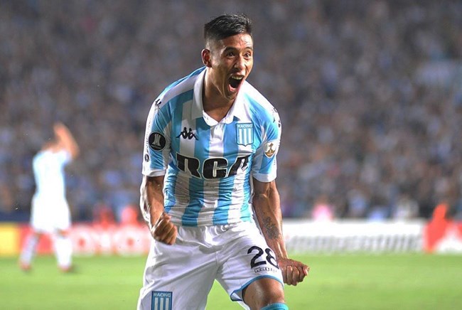 Líder do Brasileirão sonha com contratação de meia da Seleção Argentina