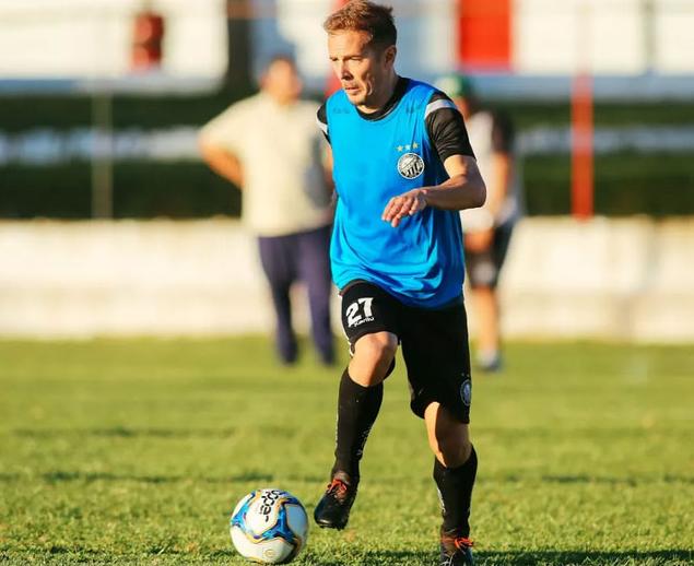 Série B: Operário confirma saída de volante de 34 anos