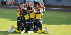 Nacional-PR 0 x 3 FC Cascavel-PR - Bote certeiro para colar na liderança!