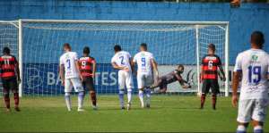 Vitória-ES 3 x 1 Águia Negra-MS - Em jogo com 2 penais, triunfo para sair da lanterna