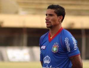 Série B: Paraná sonda lateral e meia campeões com o São Caetano do Paulista A2