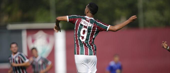 BRASILEIRO SUB-20: Fluminense goleia o Cruzeiro e assume a liderança