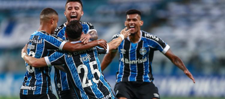 Grêmio 3 x 1 Botafogo – Vitória reabilitadora mesmo com um jogador a menos
