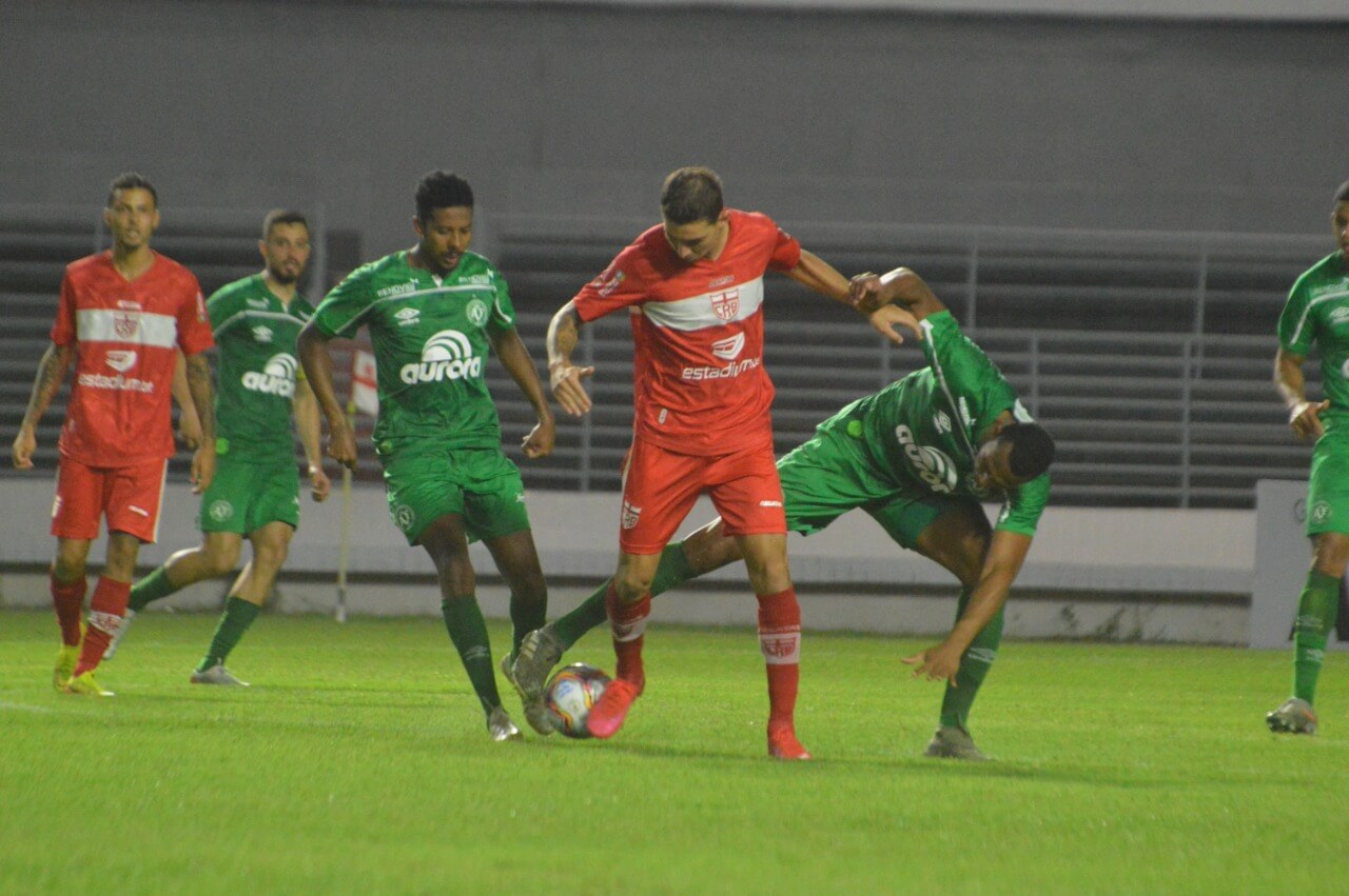 SÉRIE B: Sampaio Corrêa afunda Figueirense e Chapecoense é vice-líder