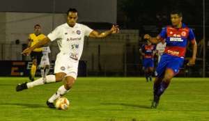 Marcílio Dias-SC 1 x 0 Caxias-RS - Marinheiro embala e entra no G4