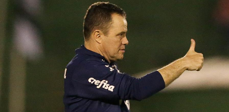 Técnico interino contra o Fortaleza tem 100% no comando do Palmeiras
