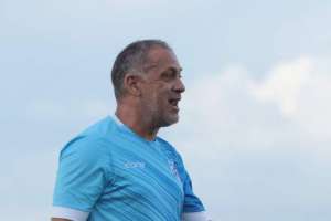 Exclusivo! Ex-Ponte Preta, técnico surpreende e deixa time do goleiro Bruno