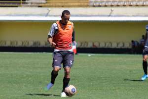 Paulista A3: Volante do EC São Bernardo destaca comprometimento do elenco