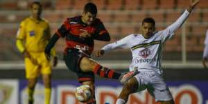 Ituano-SP 2 x 0 Volta Redonda-RJ - Galo de Itu vence Esquadrão de Aço e cola no G4