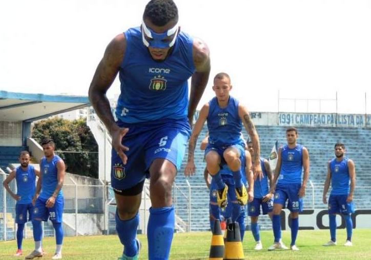 Campeão do Paulista A2 admite dívida com jogadores em nota oficial