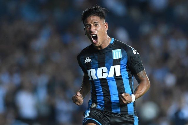 Atlético-MG oficializa contratação do meia argentino do Racing