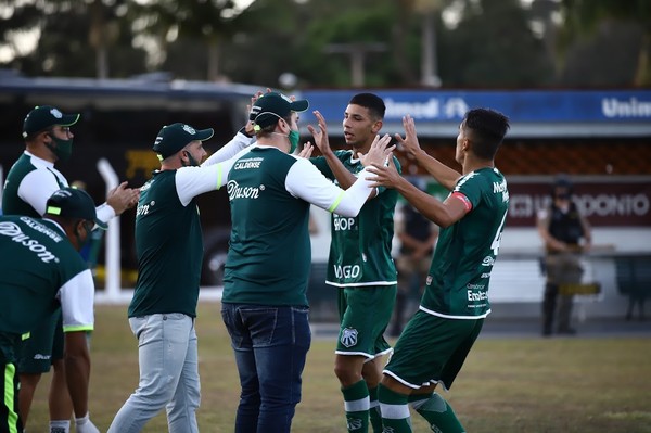 Caldense-MG 2 x 0 Palmas-TO – Veterana derrota lanterna e entra na briga pelo G4