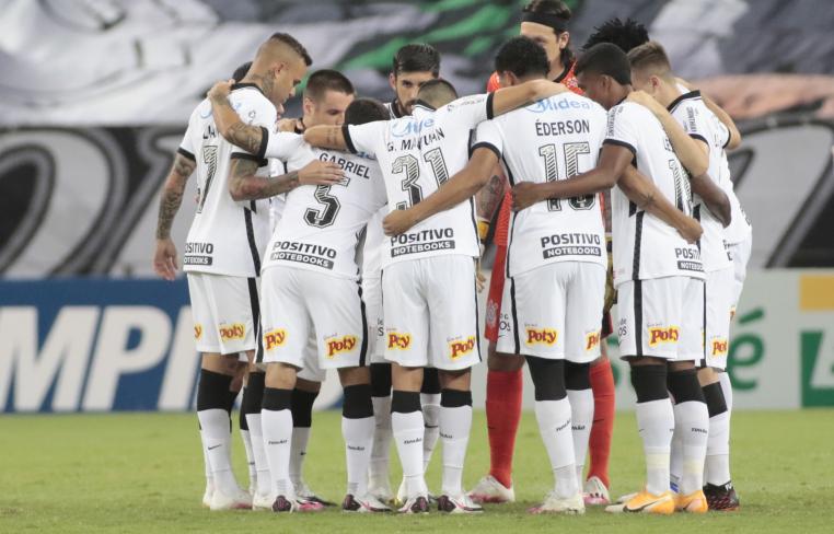 Cássio desabafa e diz que ‘é melhor procurar outro clube se estiver atrapalhando’