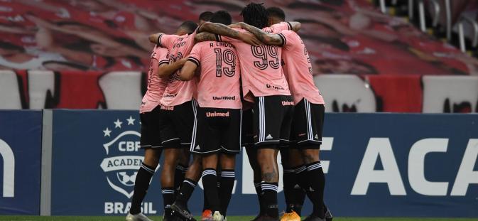 PLACAR FI: Com atropelo do Flamengo e Inter líder, confira TODOS os RESULTADOS do dia