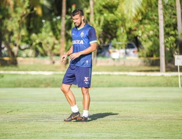 Luciano Castán foi o destaque do empate do CSA Luciano Castán foi o destaque do empate do CSA
