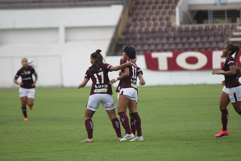 PAULISTA FEMININO: Ferroviária supera o Palmeiras na estreia