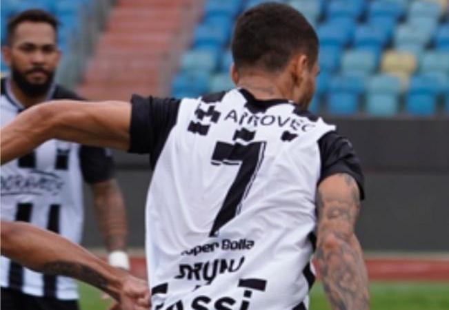 Goiânia-GO 1 x 0 Vitória-ES – Gol no fim garante triunfo e vaga no G4