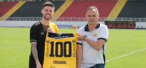 Série C: Ex-Cruzeiro, volante alcança 100 jogos com camisa do Criciúma: 'Muito feliz'